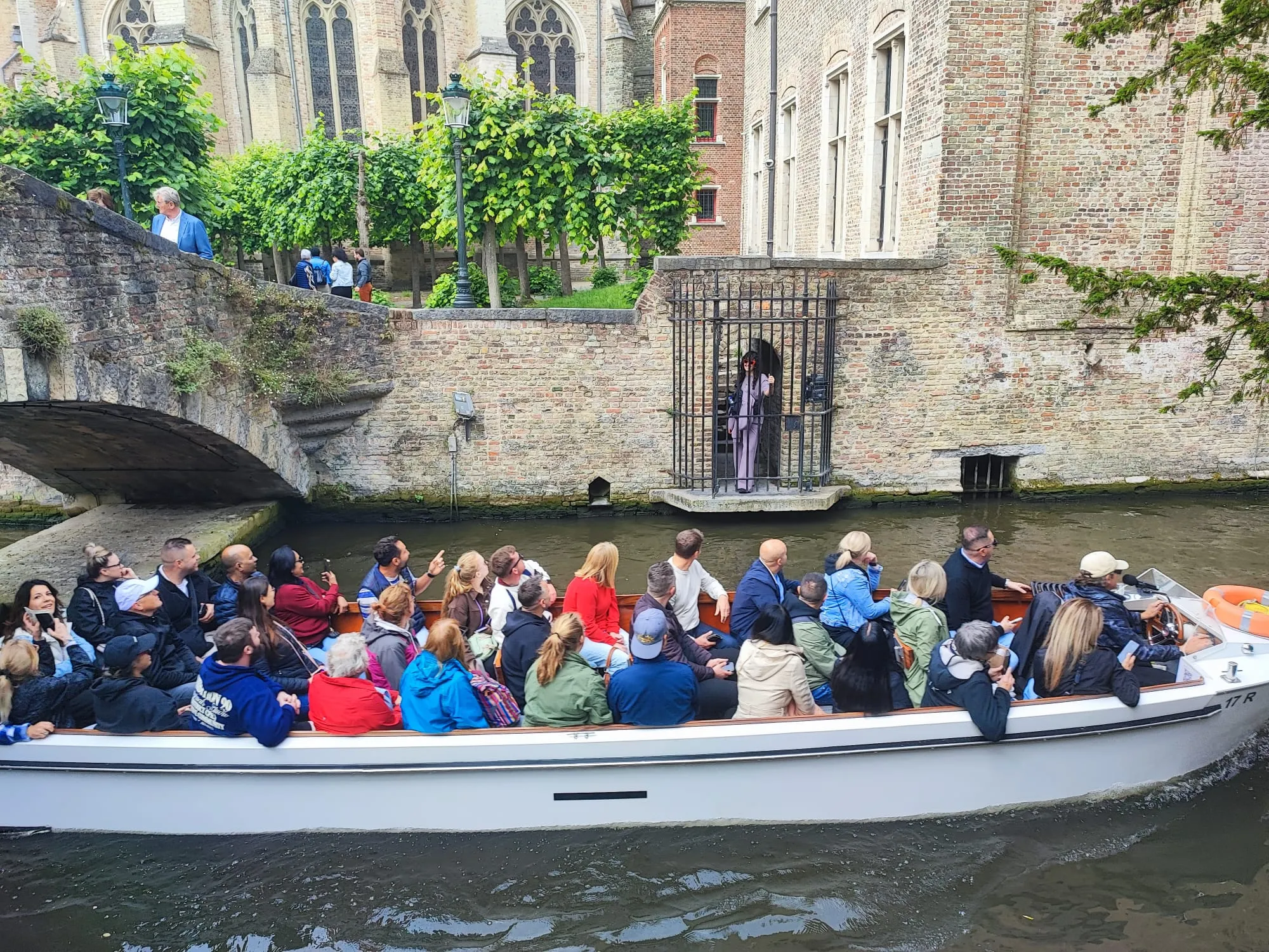 Brujas 13